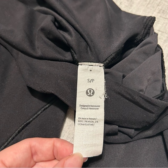 Lululemon Wundermost Ultra-Soft Nulu Square-Neck Long-Sleeve Bodysuit, Size S - Picture 5 of 6